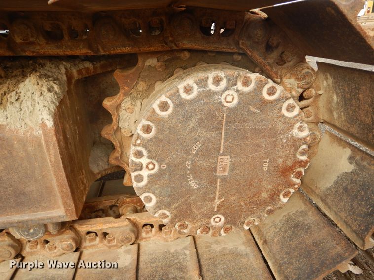 image for item DH6248 2003 Komatsu PC270LC-7L excavator