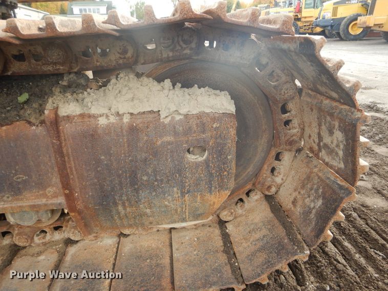 image for item DH6248 2003 Komatsu PC270LC-7L excavator