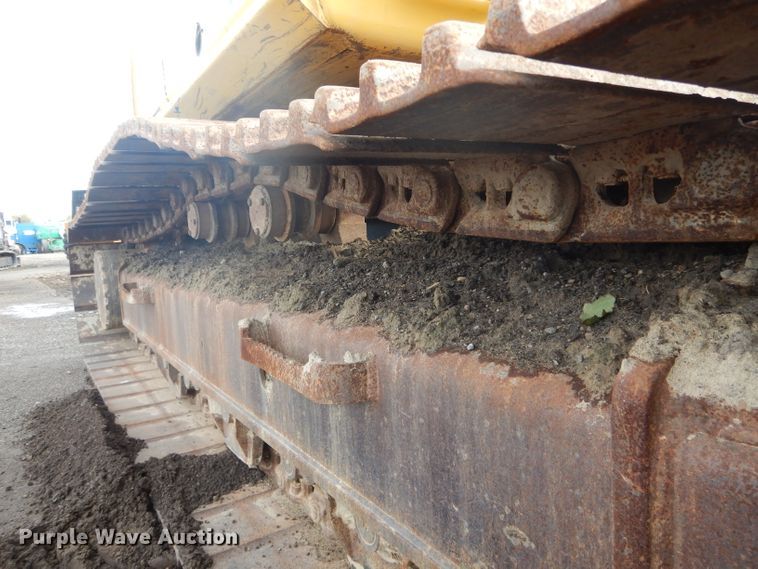 image for item DH6248 2003 Komatsu PC270LC-7L excavator