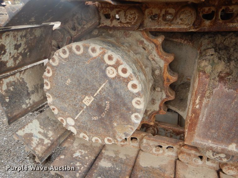 image for item DH6248 2003 Komatsu PC270LC-7L excavator