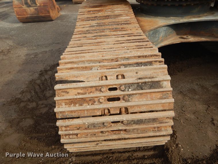 image for item DH6248 2003 Komatsu PC270LC-7L excavator