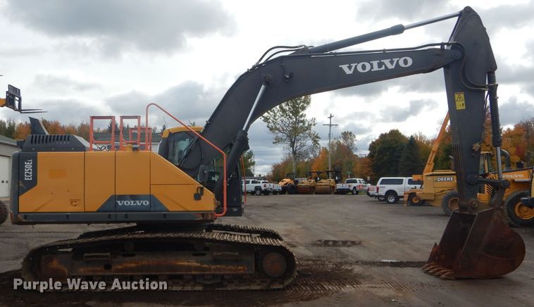 image for item DH6749 2017 Volvo EC250EL excavator