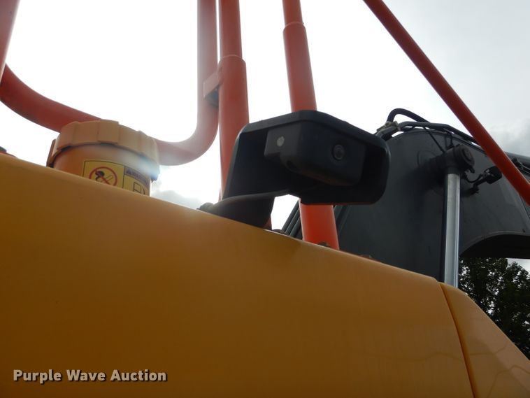 image for item DH6749 2017 Volvo EC250EL excavator