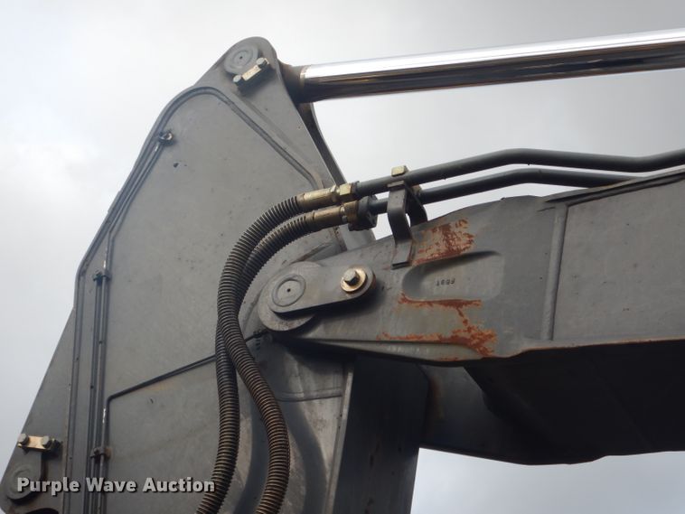 image for item DH6749 2017 Volvo EC250EL excavator