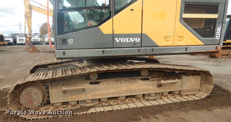 image for item DH6749 2017 Volvo EC250EL excavator