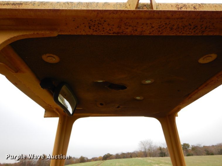 image for item DH6757 1998 Caterpillar 939C track loader