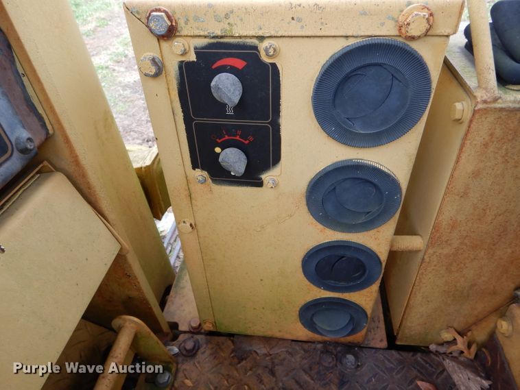 image for item DH6757 1998 Caterpillar 939C track loader