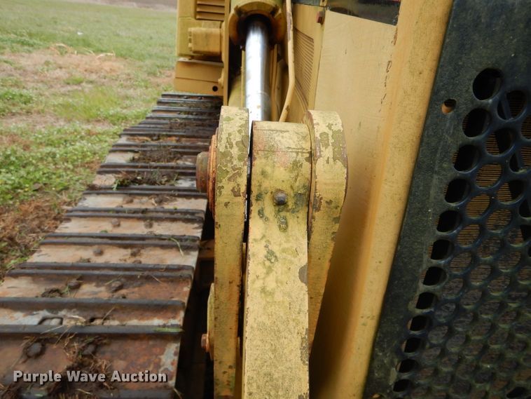 image for item DH6757 1998 Caterpillar 939C track loader