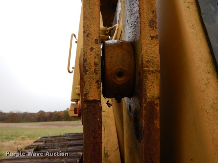 image for item DH6757 1998 Caterpillar 939C track loader