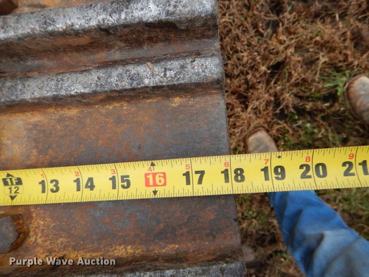 image for item DH6757 1998 Caterpillar 939C track loader