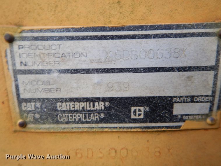 image for item DH6757 1998 Caterpillar 939C track loader