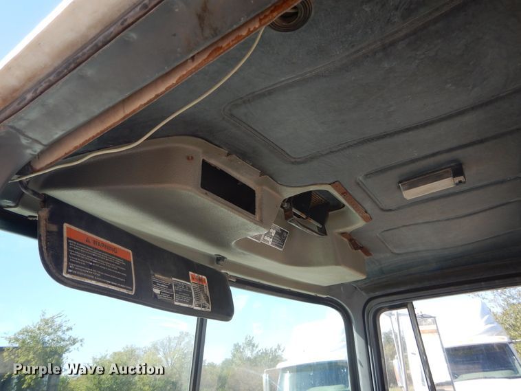 image for item DI1776 2000 Mack DM690S ready mix truck