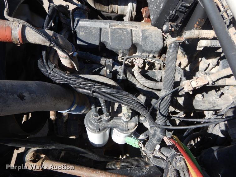 image for item DI1776 2000 Mack DM690S ready mix truck