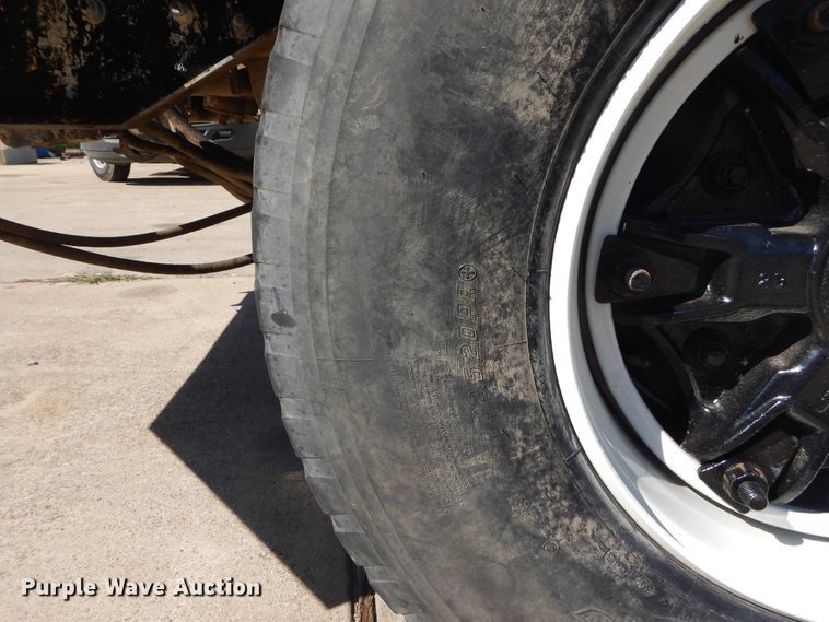 image for item DI1776 2000 Mack DM690S ready mix truck