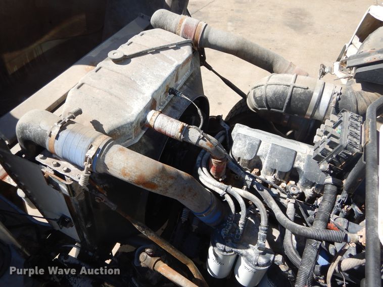 image for item DI1777 2001 Mack DM690S ready mix truck