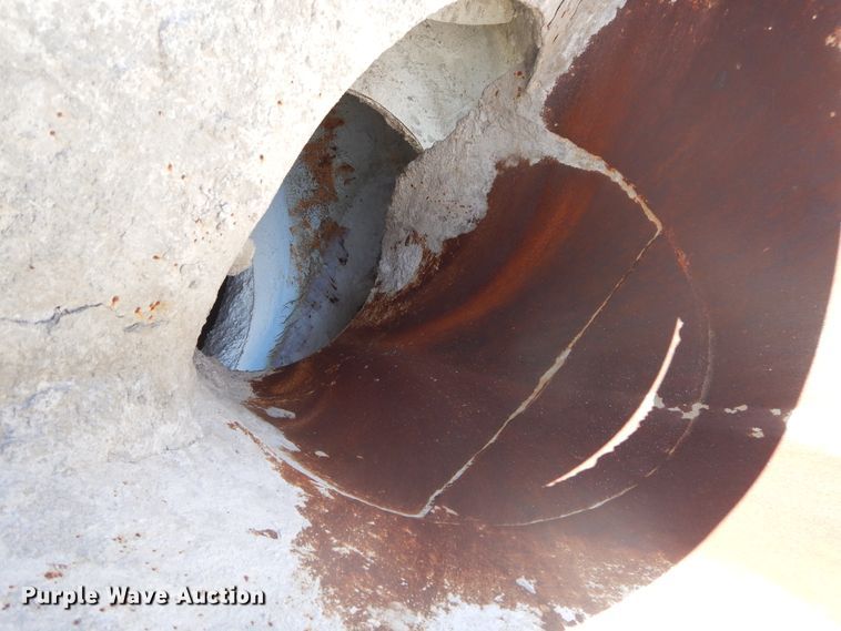 image for item DI1777 2001 Mack DM690S ready mix truck