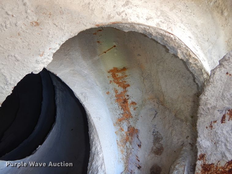 image for item DI1777 2001 Mack DM690S ready mix truck