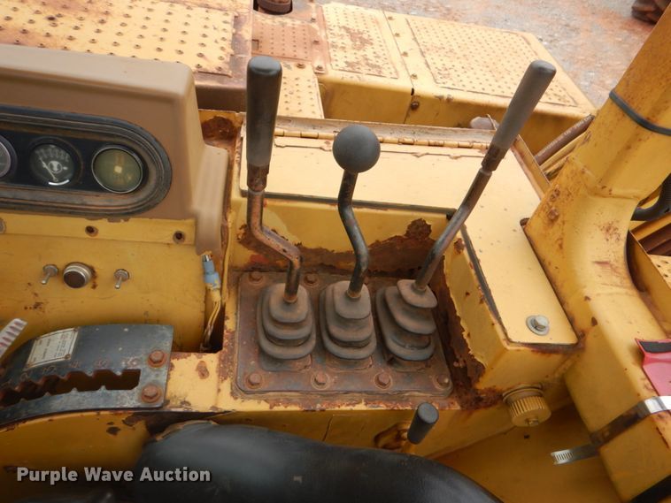 image for item DI2354 1989 Caterpillar 613C elevating scraper