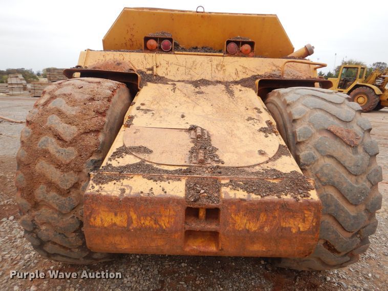 image for item DI2354 1989 Caterpillar 613C elevating scraper