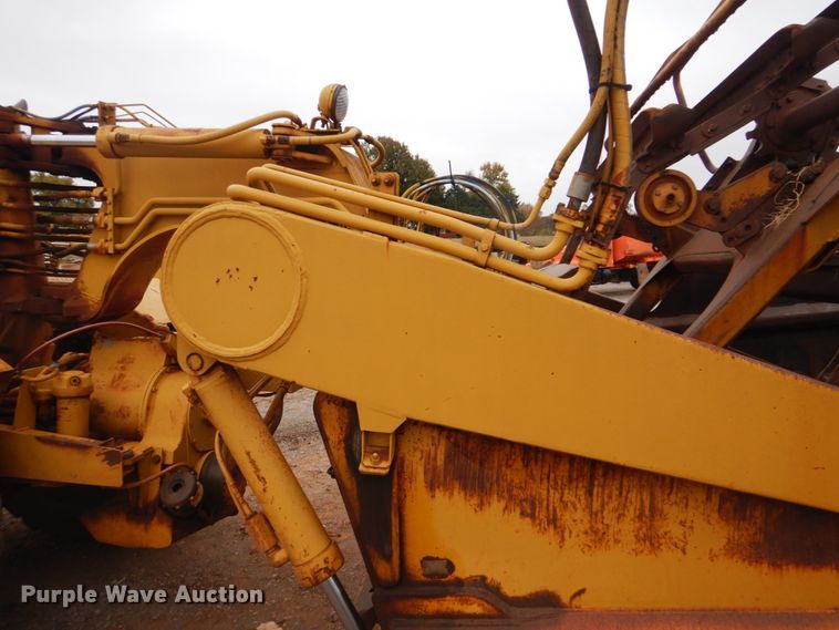 image for item DI2354 1989 Caterpillar 613C elevating scraper