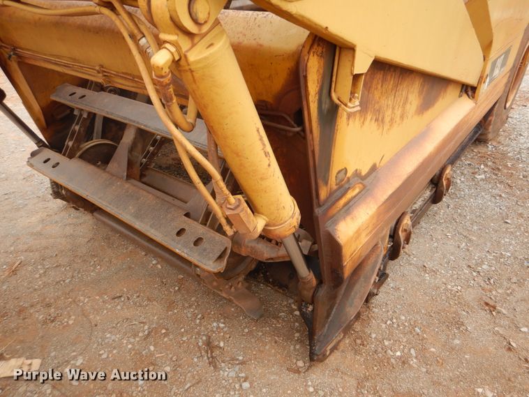 image for item DI2354 1989 Caterpillar 613C elevating scraper