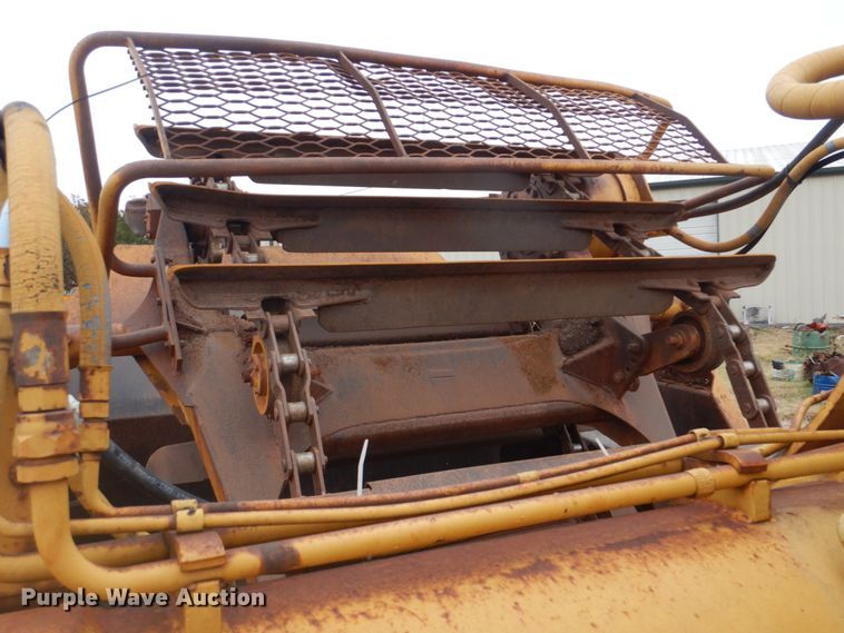 image for item DI2354 1989 Caterpillar 613C elevating scraper