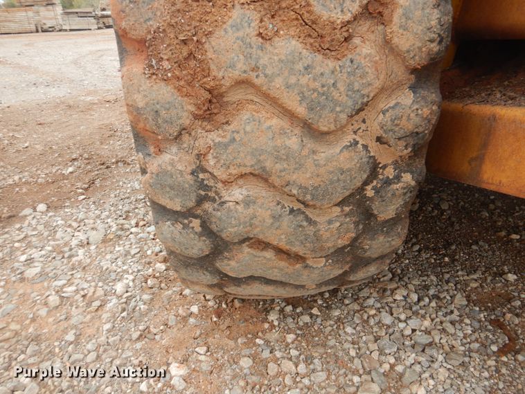 image for item DI2354 1989 Caterpillar 613C elevating scraper