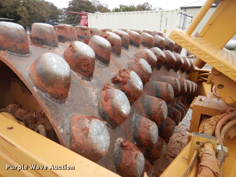 image for item DI2355 1996 Caterpillar CP-563C single drum vibratory roller