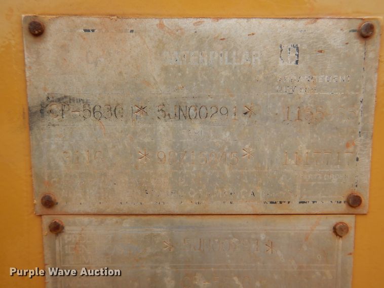 image for item DI2355 1996 Caterpillar CP-563C single drum vibratory roller