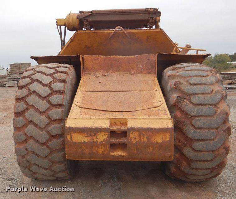 image for item DI2356 1989 Caterpillar 615C elevating scraper