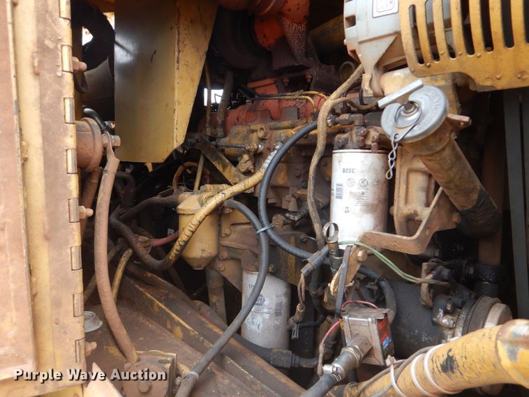 image for item DI2356 1989 Caterpillar 615C elevating scraper