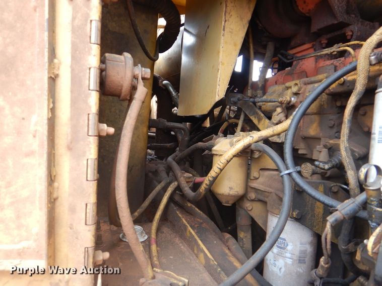 image for item DI2356 1989 Caterpillar 615C elevating scraper