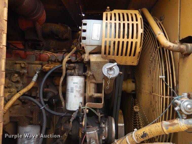 image for item DI2356 1989 Caterpillar 615C elevating scraper