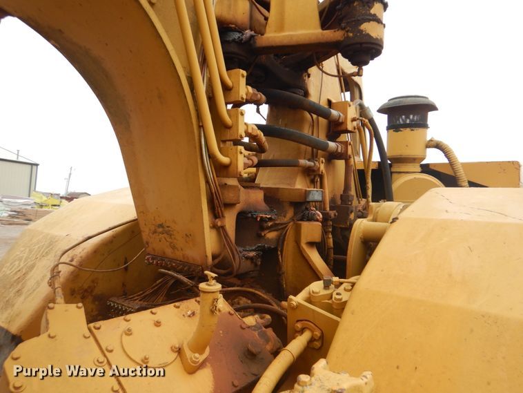 image for item DI2356 1989 Caterpillar 615C elevating scraper