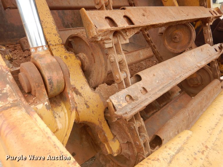 image for item DI2356 1989 Caterpillar 615C elevating scraper