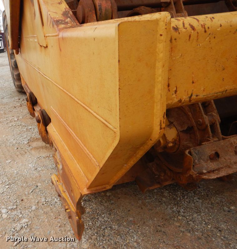 image for item DI2356 1989 Caterpillar 615C elevating scraper