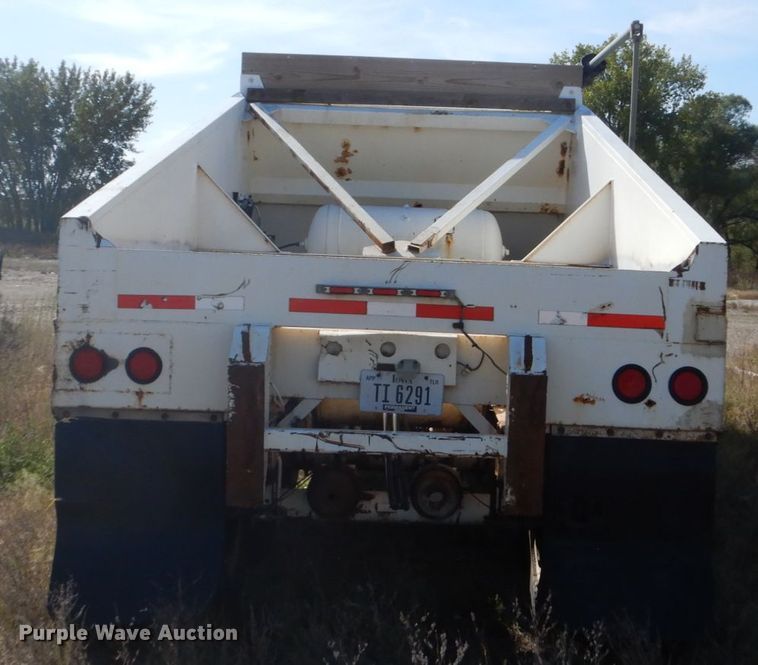 image for item DV9740 2001 Hawkeye bottom dump trailer