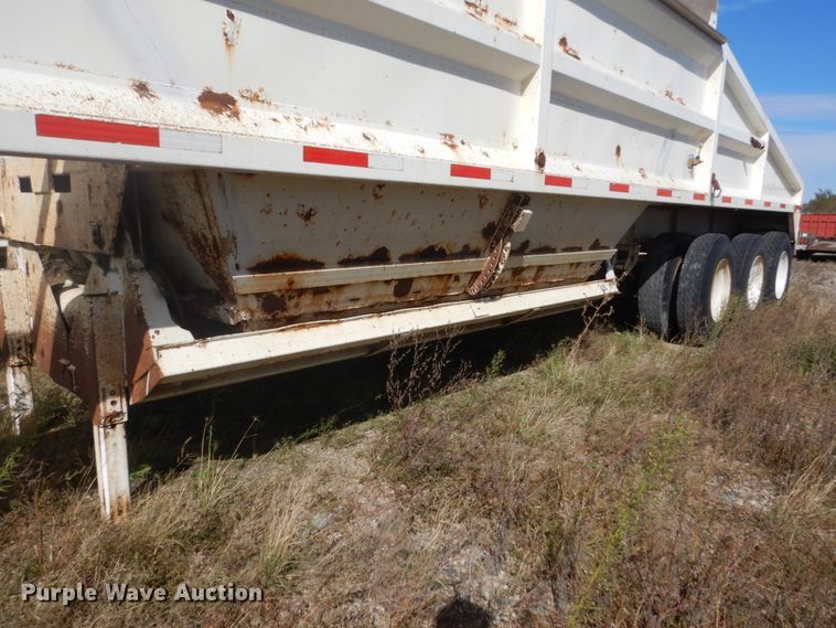 image for item DV9740 2001 Hawkeye bottom dump trailer