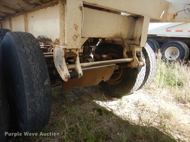 image for item DV9740 2001 Hawkeye bottom dump trailer