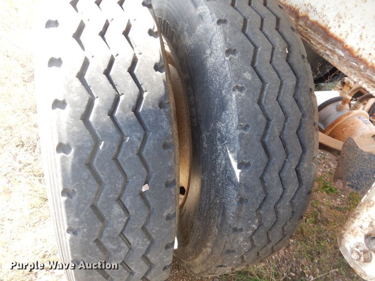 image for item DV9740 2001 Hawkeye bottom dump trailer