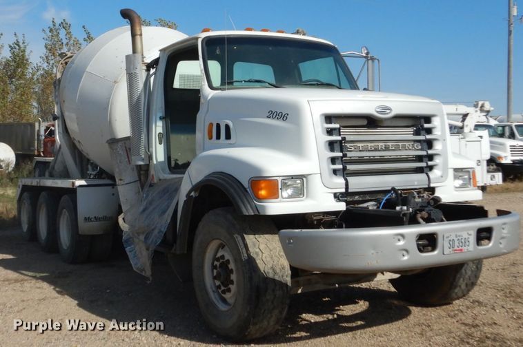 image for item DV9743 2003 Sterling L-Line ready mix truck