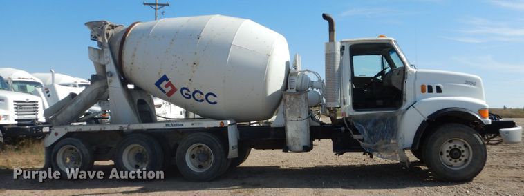 image for item DV9743 2003 Sterling L-Line ready mix truck