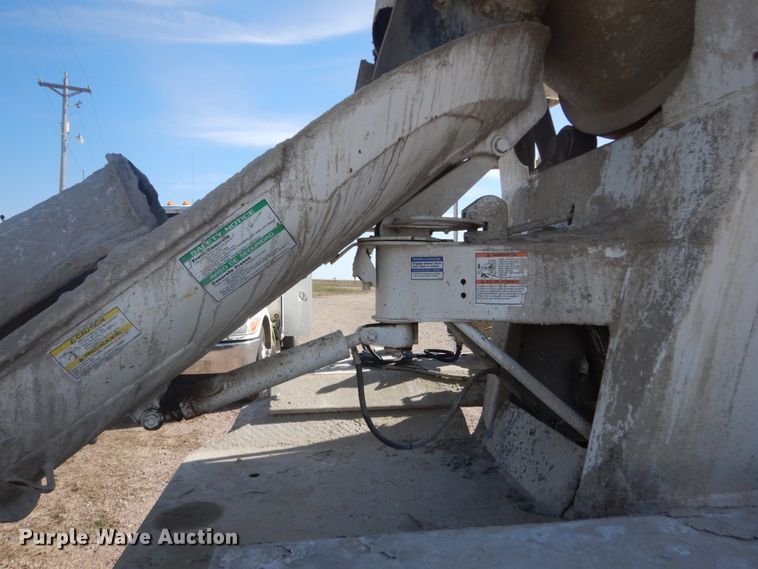 image for item DV9743 2003 Sterling L-Line ready mix truck