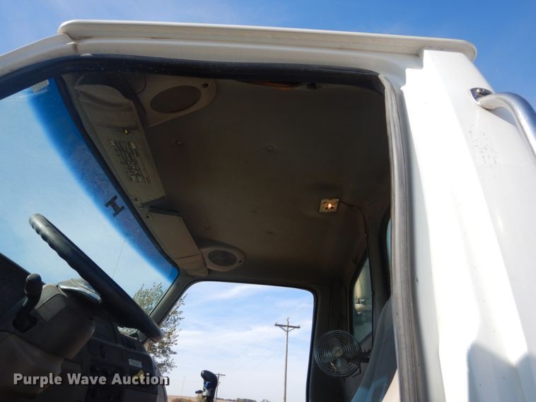 image for item DV9743 2003 Sterling L-Line ready mix truck