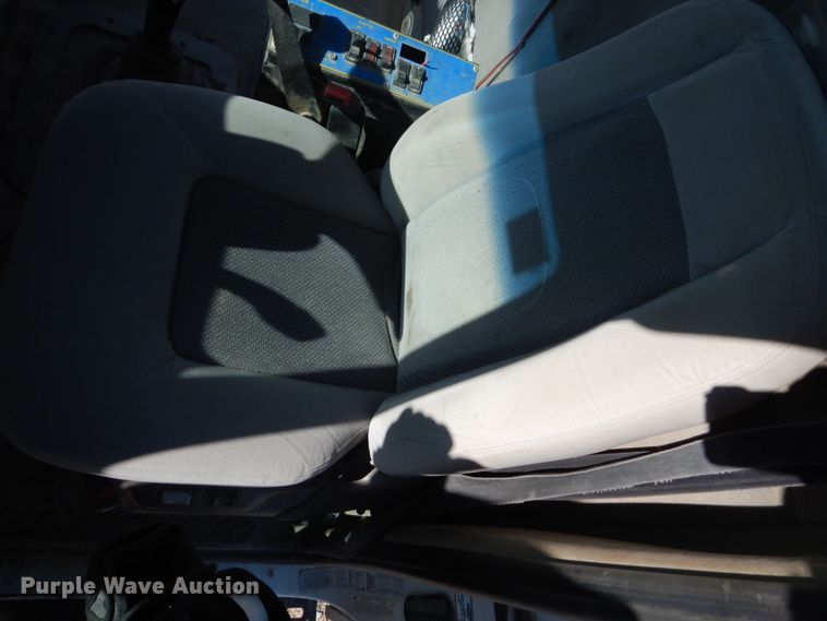 image for item DV9743 2003 Sterling L-Line ready mix truck