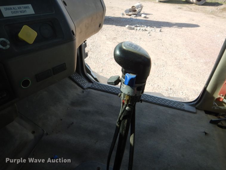 image for item DV9743 2003 Sterling L-Line ready mix truck