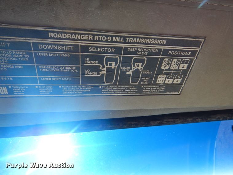 image for item DV9743 2003 Sterling L-Line ready mix truck