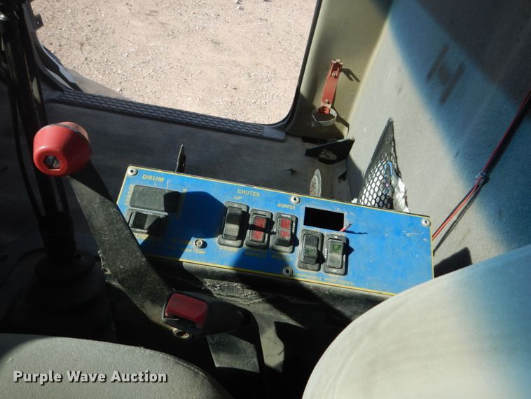 image for item DV9743 2003 Sterling L-Line ready mix truck