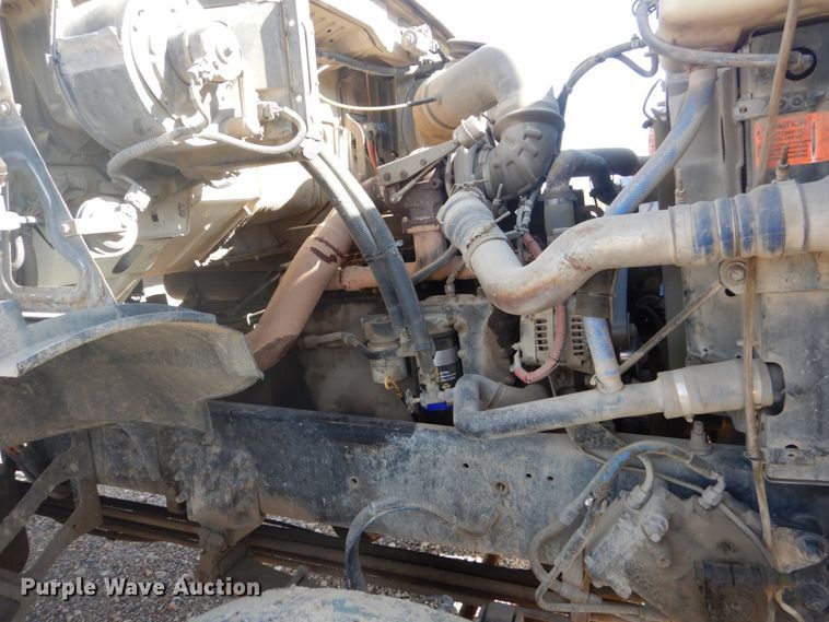 image for item DV9743 2003 Sterling L-Line ready mix truck