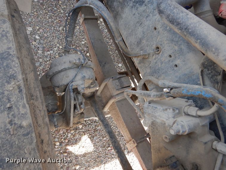 image for item DV9743 2003 Sterling L-Line ready mix truck